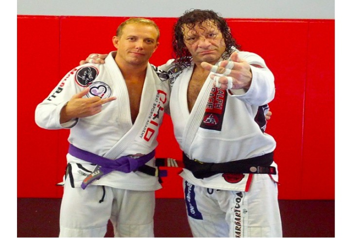 Blue Belt With 47 Drop-In Stamps And No Home Gym Cannot Name A Single Coach Who Has Promoted Him