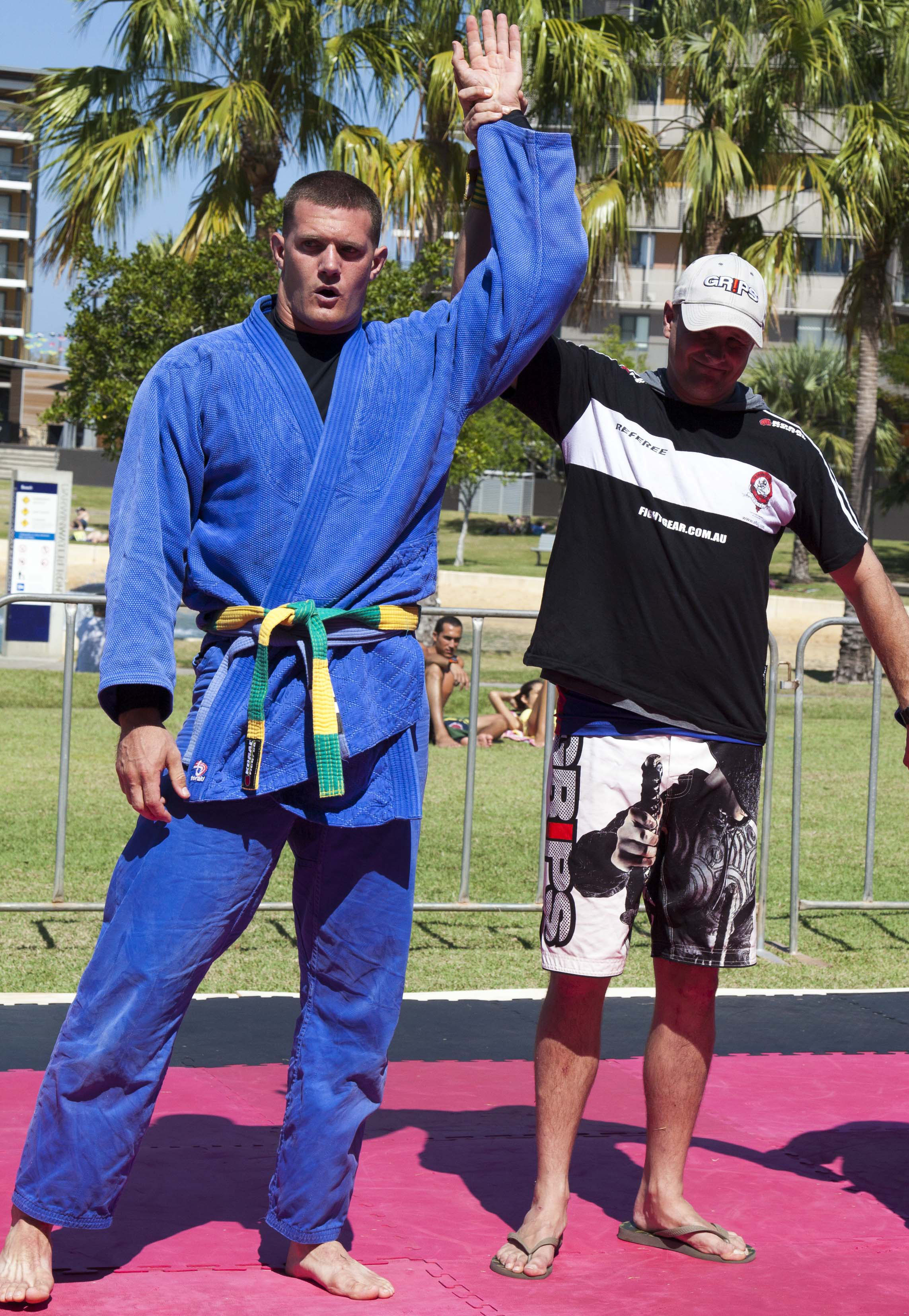 Tournament Hires Ref From Rival Martial Art — Awards Two Points For 'Good Strike' In Brown Belt No-Gi Final